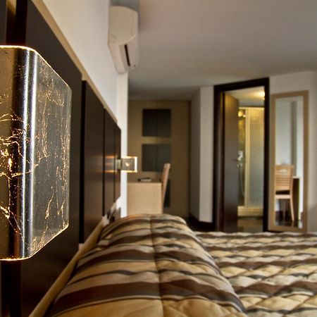 Hotel Ristorante Centosedici Terracina Zewnętrze zdjęcie