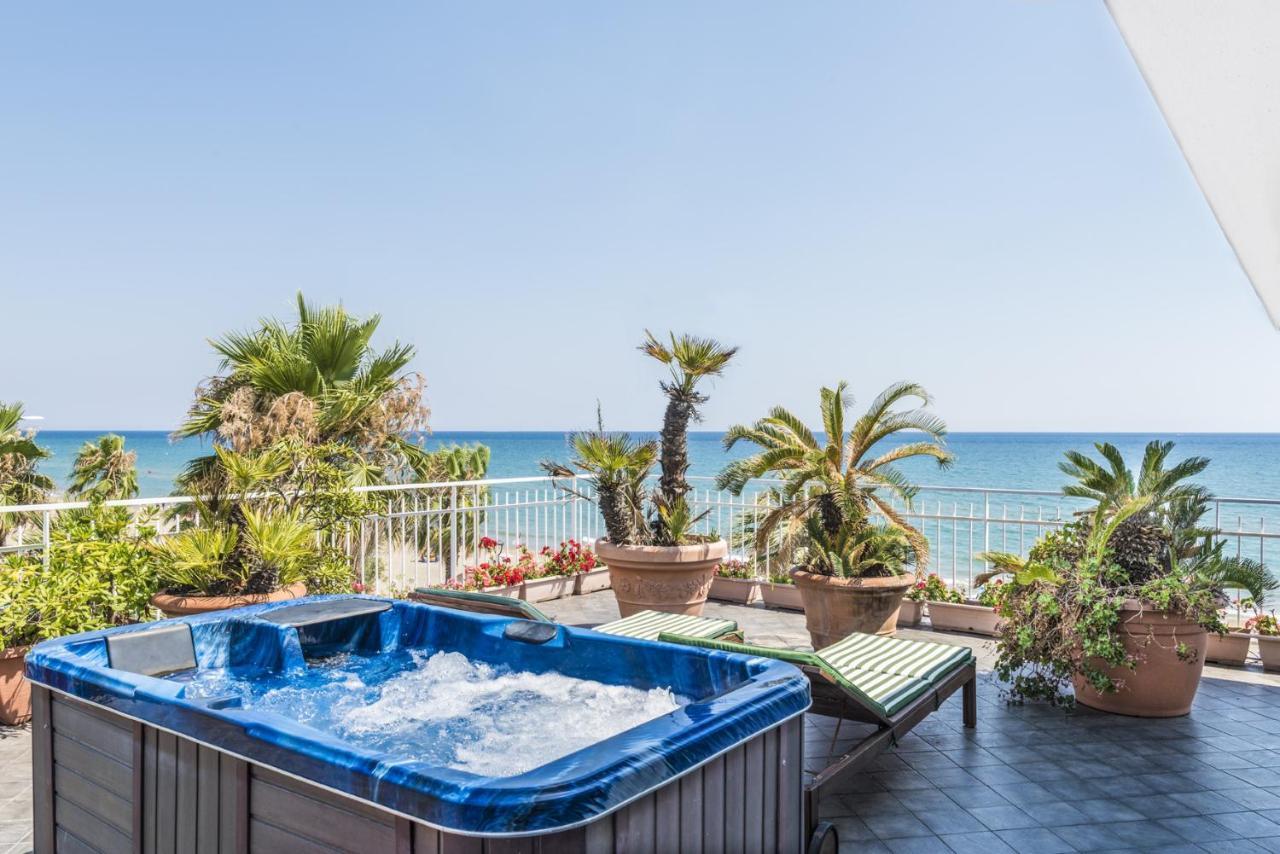 Hotel Ristorante Centosedici Terracina Zewnętrze zdjęcie
