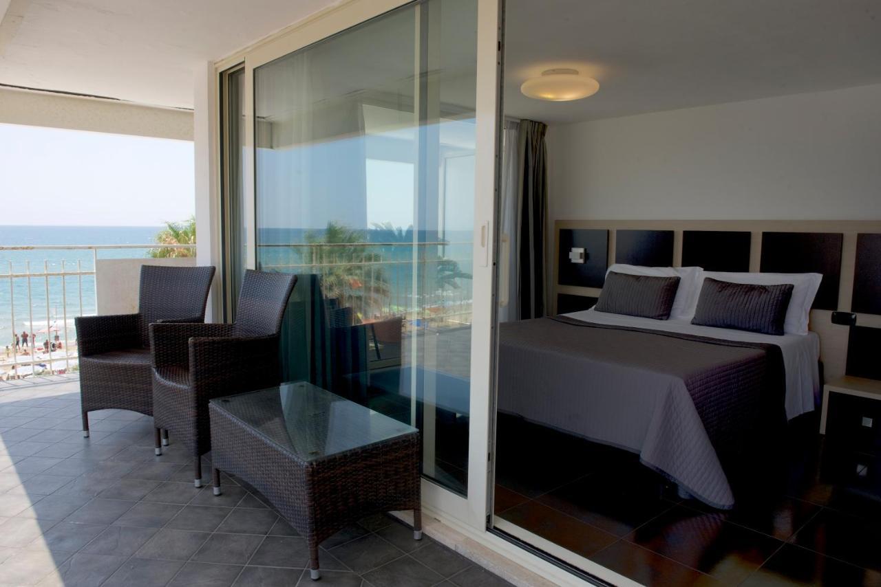Hotel Ristorante Centosedici Terracina Zewnętrze zdjęcie