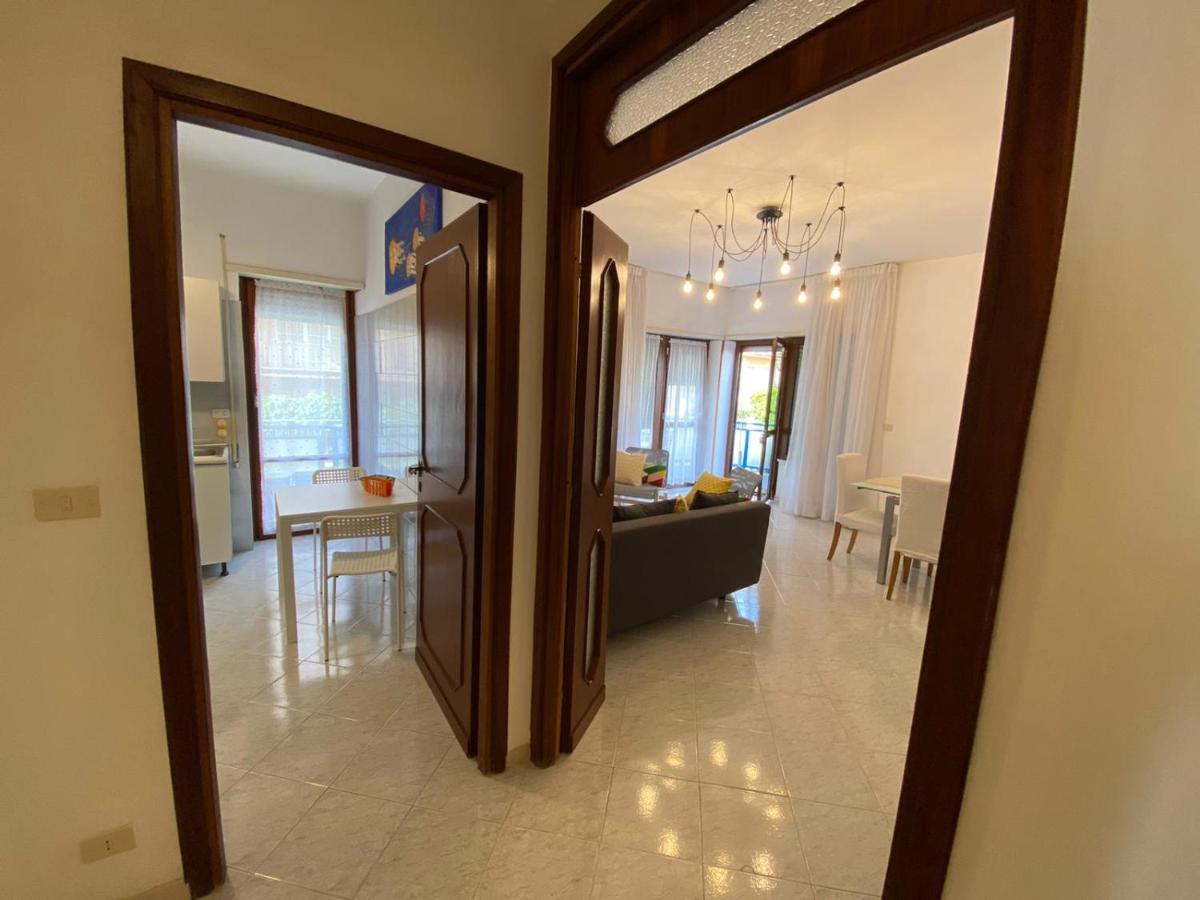 Hotel Ristorante Centosedici Terracina Zewnętrze zdjęcie